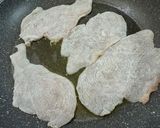 Foto del passaggio 3 della ricetta Petto di pollo alla puttanesca