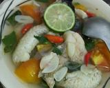 Foto langkah ke 4 dari resep Ikan kuah asam pedas.