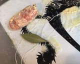 Une image de l'étape 3 de Saucisses churascos grillées à la moutarde de Dijon et laurier du jardin.
