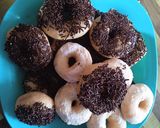 Foto langkah ke 6 dari resep Donat ekonomis.