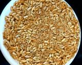 तिल-मुरमुरा चिक्की(til murmura chikki recipe in hindi) रेसिपी चरण 16 फोटो