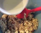 Foto del paso 2 de la receta: Galletitas de banana, avena, almendras y choco blanco