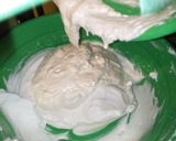 Foto langkah ke 4 dari resep Tiramisu Chiffon Cake Putih Telur.