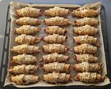 Teljeskiörlésű sonkás kifli recept fázis 6 fotója