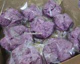 Foto langkah ke 5 dari resep Bolu Kukus Mekar Ubi Ungu.