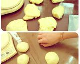 Foto langkah ke 3 dari resep Roti Unyil Keju Favorit Papa+anak2 ( Mini Cheesy roll bun) .