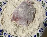 Sajttal-sonkával-gombával töltött karaj rántva recept fázis 4 fotója