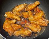 Foto langkah ke 4 dari resep Tumis Ayam Kecap Inggris Pedas.