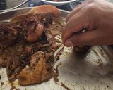 A picture of step 5 of Baked Mussakhan on bread.