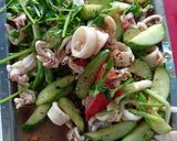 Hình bước làm 2 của món Mực xào cần