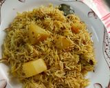 A picture of step 6 of Aloo ki Tahiri.