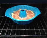 A picture of step 4 of Yogurt Avocado Marble Cake.