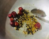 A picture of step 2 of Ripe Mango Curry.