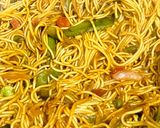 वेज नूडल्स (Veg Noodles recipe in hindi) रेसिपी चरण 6 फोटो