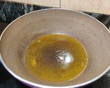A picture of step 2 of Shimla mirch aloo sabzi.