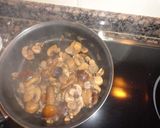 Foto del paso 4 de la receta Jamoncitos de pollo y setas, estilo Mallorquín