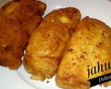 A picture of step 1 of Kosan Bread.