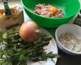Foto del paso 1 de la receta: Tortitas de carne fritasReceta de Grecia (κεφτέδες)