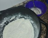A picture of step 1 of Cinnamon pretzels.