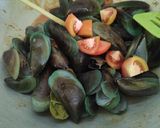Foto langkah ke 4 dari resep Kerang Hijau Saus Tiram.