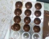 Foto del paso 6 de la receta: Decoraciones de chocolate