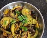 A picture of step 2 of Kakora fry.