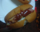 Foto del paso 6 de la receta: Perrito de salchicha fresca envuelta con papas fritas