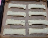 Foto langkah ke 5 dari resep Banana Choco Cheese Pastry.