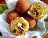 Foto del passaggio 11 della ricetta Arancini tipo Catanesi