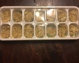 A picture of step 2 of California Farm Frozen Garlic Puree Paste Ice Cubes.