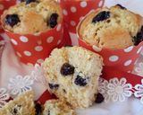 Foto del passaggio 2 della ricetta Muffin cioccolato bianco e mirtilli rossi