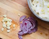 Une image de l'étape 1 de 💚 Tagliatelles sautées aux asperges blanches (plat végétarien).