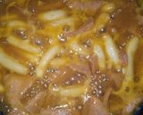 Foto langkah ke 4 dari resep Tteokbokki (Tepung Beras Ketan).