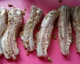 A picture of step 1 of Vickys Baked Spare Ribs - Dry Rub Style, GF DF EF SF NF.