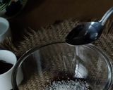 फेसाळलेली हाॅट काॅफी (Hot Coffee Recipe In Marathi) रेसिपी स्टेप 3 फोटो 