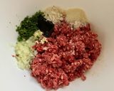 รูปขั้นตอนการทำที่ 1 ของ Beef burger เบอร์เกอร์เนื้อ