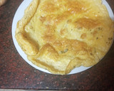 Foto del paso 1 de la receta: Bocadillo de tortilla francesa y ensalada