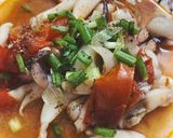 Hình bước làm 3 của món Mực xào cà chua
