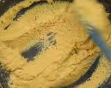 A picture of step 1 of Besan Ladoo.