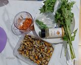 Foto langkah ke 1 dari resep Tumis Kerang Pete Kemangi.