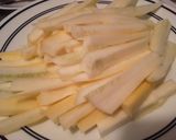 Foto del paso 1 de la receta: Bastones de calabacín horneados...🥒🍟