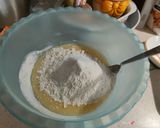 Foto del passaggio 3 della ricetta Crostata speziata con crema pasticcera e confettura di fragole