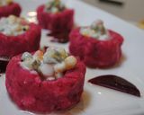 A picture of step 8 of Potato-Beetroot Salad.