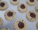 Foto langkah ke 4 dari resep Nutella Tart Cookies.