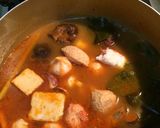 Foto langkah ke 7 dari resep Tom Yum Suki ala Mark Wiens (Resep otentik Thailand).