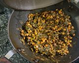 कांदापात (Kandapat Recipe In Marathi) रेसिपी स्टेप 7 फोटो