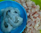 Foto langkah ke 1 dari resep Dimsum Ayam Udang.