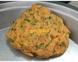A picture of step 2 of Makki mooli ka doda.