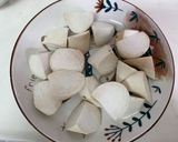 A picture of step 2 of Three Cup Chicken with King Oyster Mushrooms.