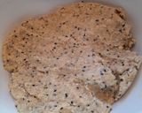 A picture of step 3 of Butter Cookies with Walnuts and Sesame.